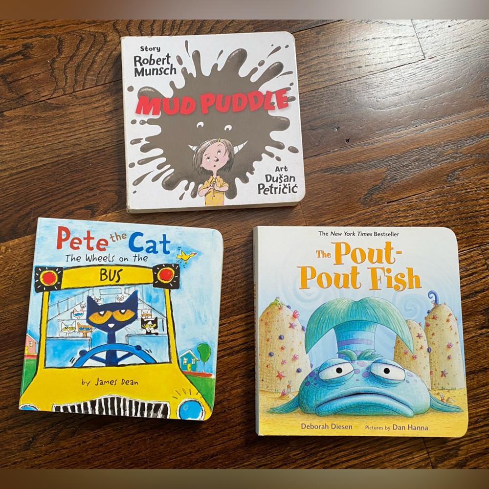 3pc board book bundle mixed kid Story Book Set USED Mud Puddle Pete the Cat Fish